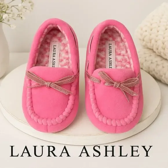 Laura Ashley Faux Suede Slippers Sz. S (11-12) - Picture 1 of 4